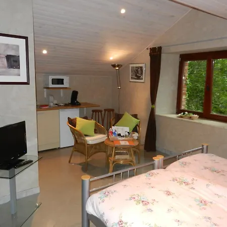 Le 'ti 'bou De Refuge Bouillon