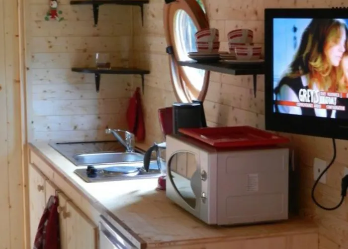 Le 'ti 'bou De Refuge Bed & Breakfast 4*